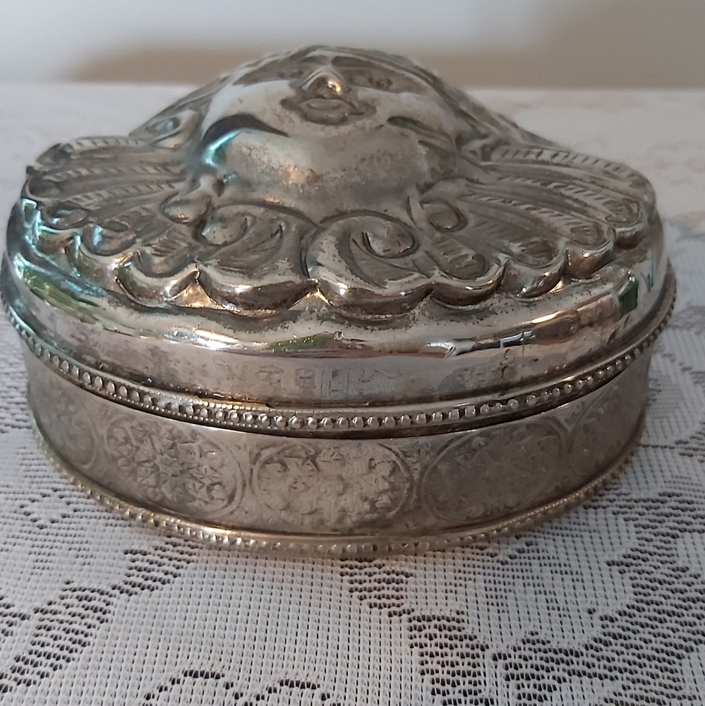 Vtg. Candle - Picture 3 of 4